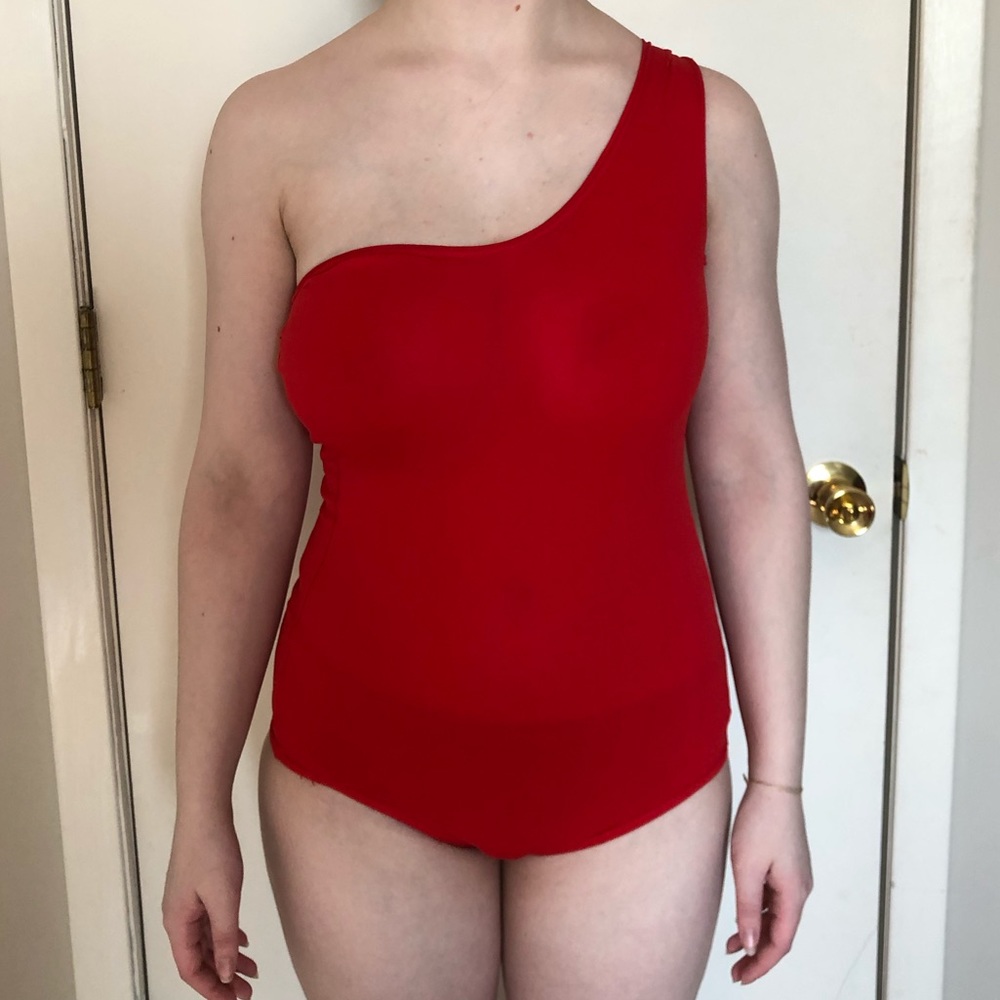 One shoulder red leotard